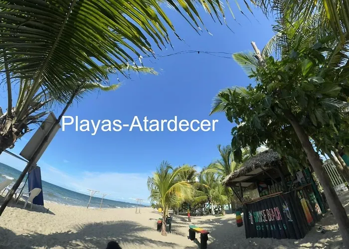 Los Cayos Cabanas